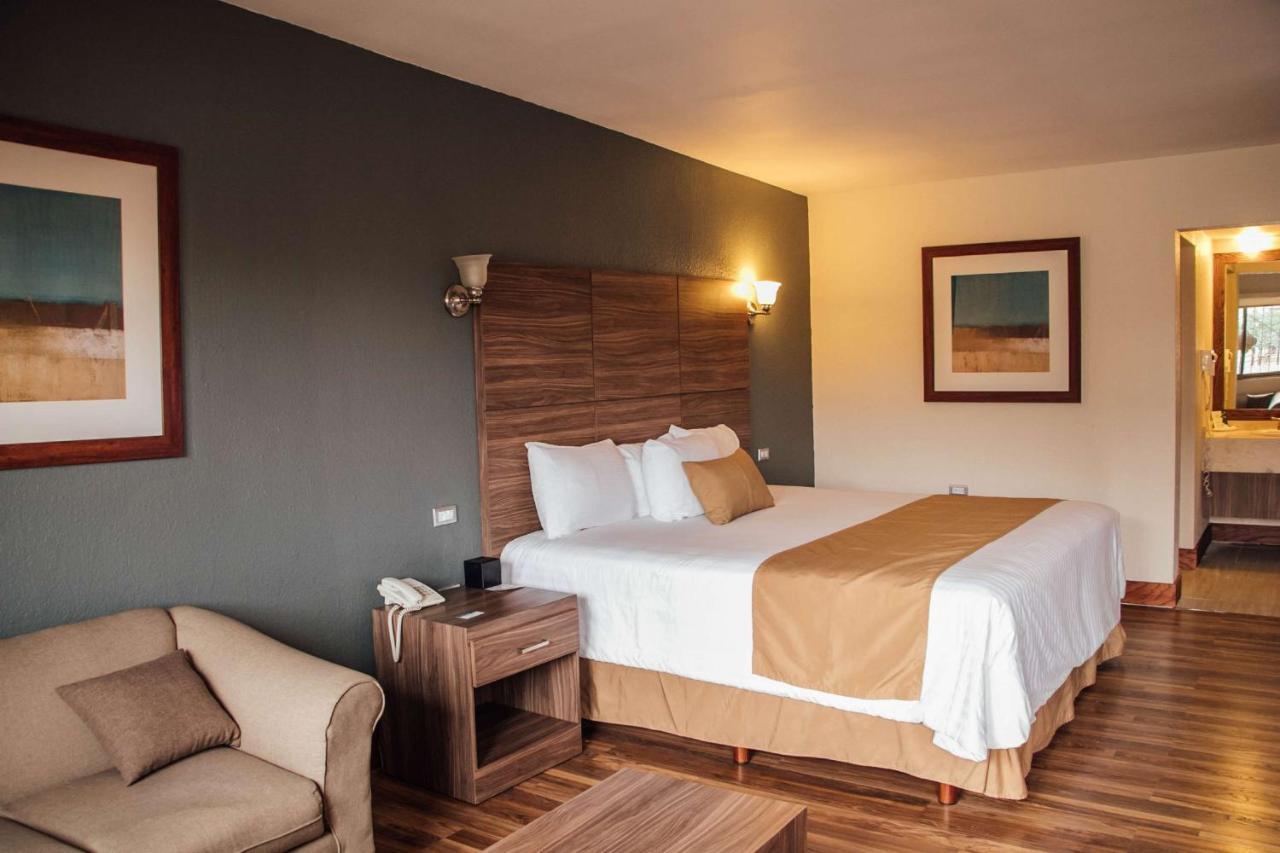 Best Western Cumbres Inn Cd. Cuauhtemoc Exteriér fotografie