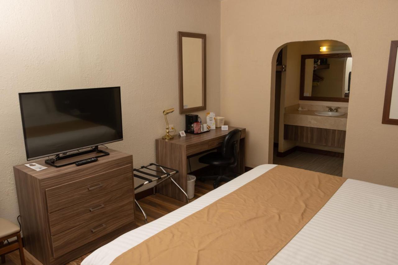 Best Western Cumbres Inn Cd. Cuauhtemoc Exteriér fotografie