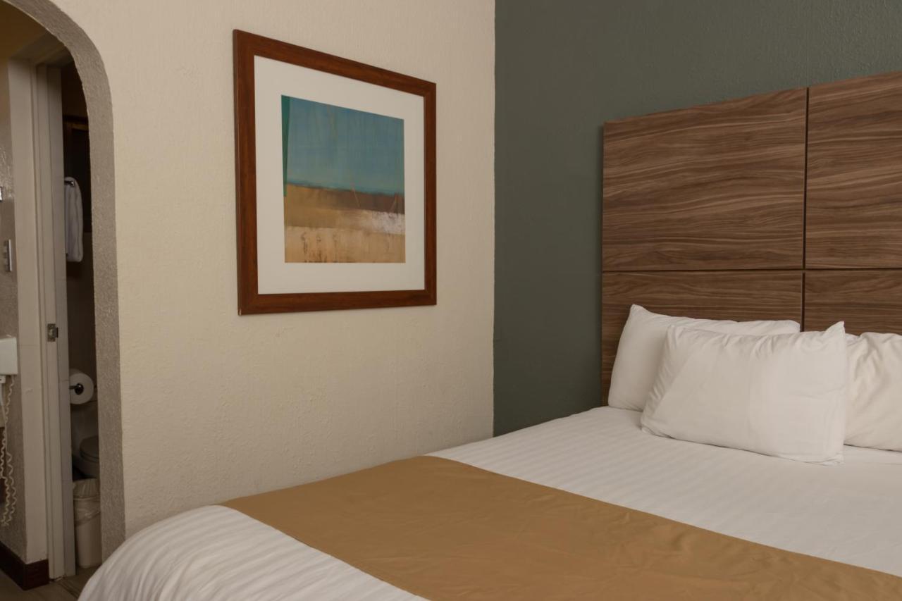 Best Western Cumbres Inn Cd. Cuauhtemoc Exteriér fotografie